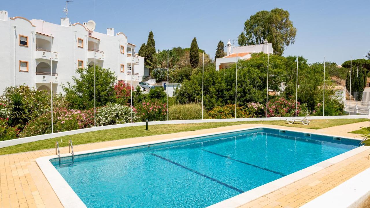 Charming Beachside Apartment W/ Pool By Lovelystay Αλμπουφέιρα Εξωτερικό φωτογραφία