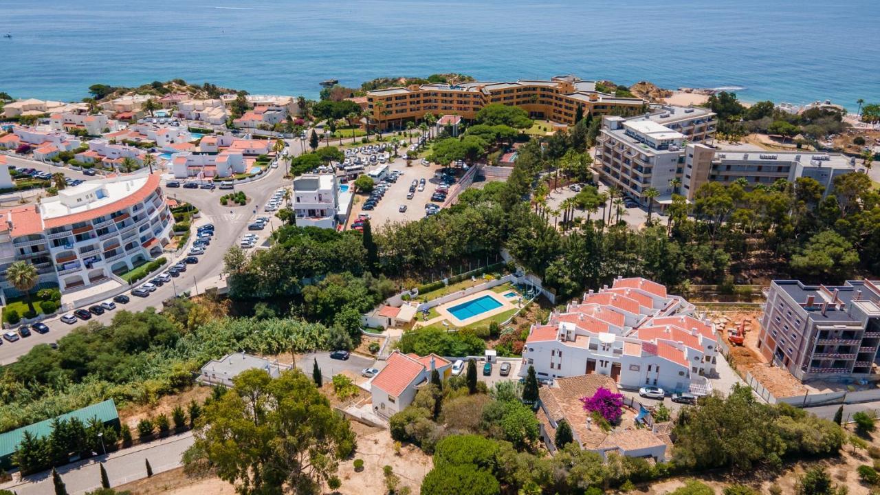 Charming Beachside Apartment W/ Pool By Lovelystay Αλμπουφέιρα Εξωτερικό φωτογραφία